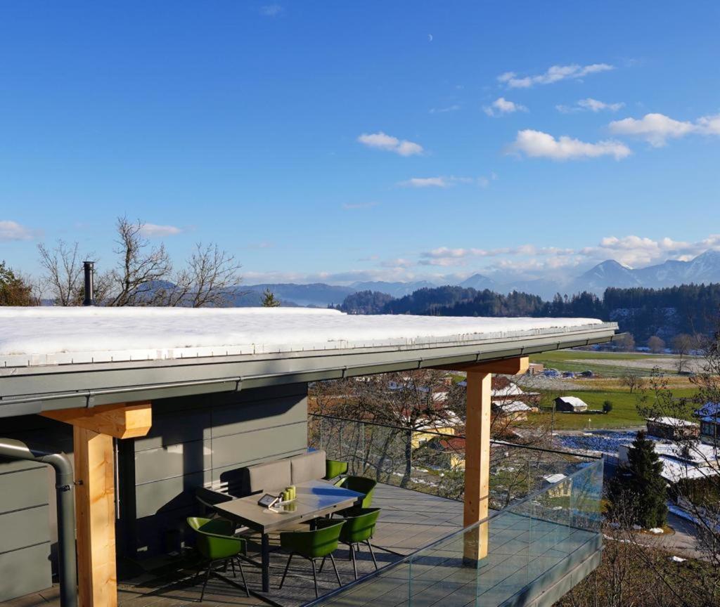Modernes Ferienhaus Mit Panoramablick Rosegg Zewnętrze zdjęcie