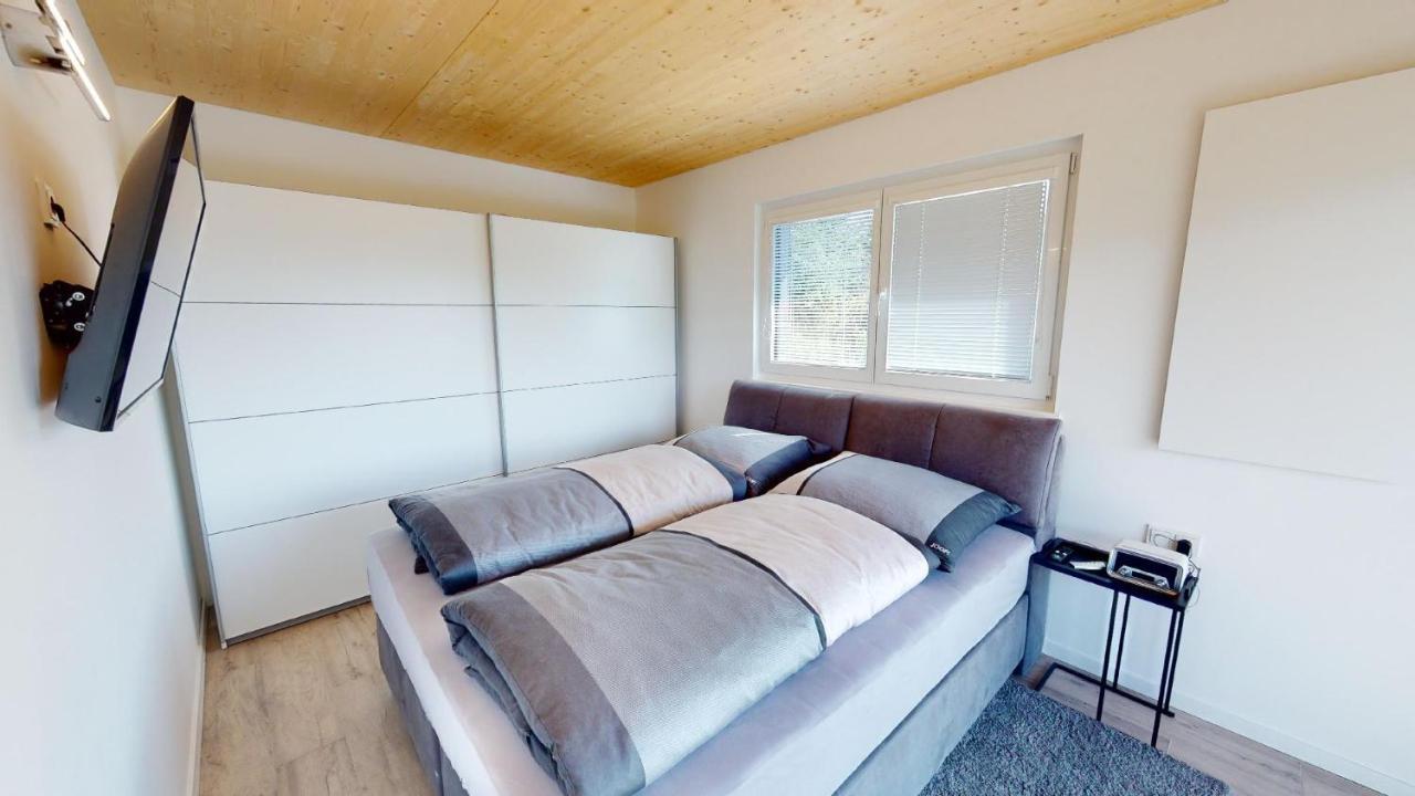 Modernes Ferienhaus Mit Panoramablick Rosegg Zewnętrze zdjęcie