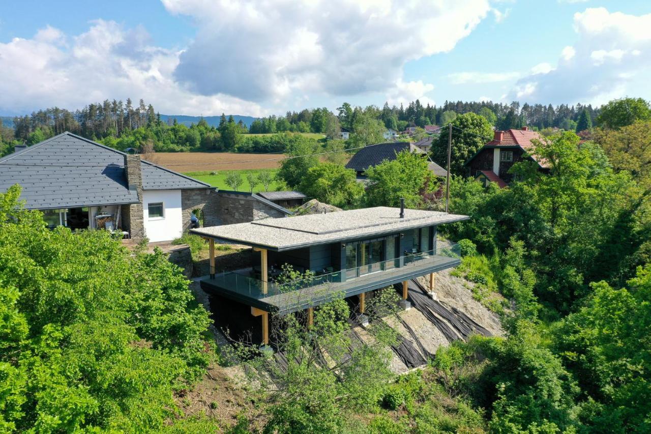 Modernes Ferienhaus Mit Panoramablick Rosegg Zewnętrze zdjęcie